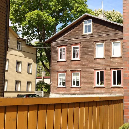 公寓 With 15min Walk To Oldtown, Dishwasher, Aircon *